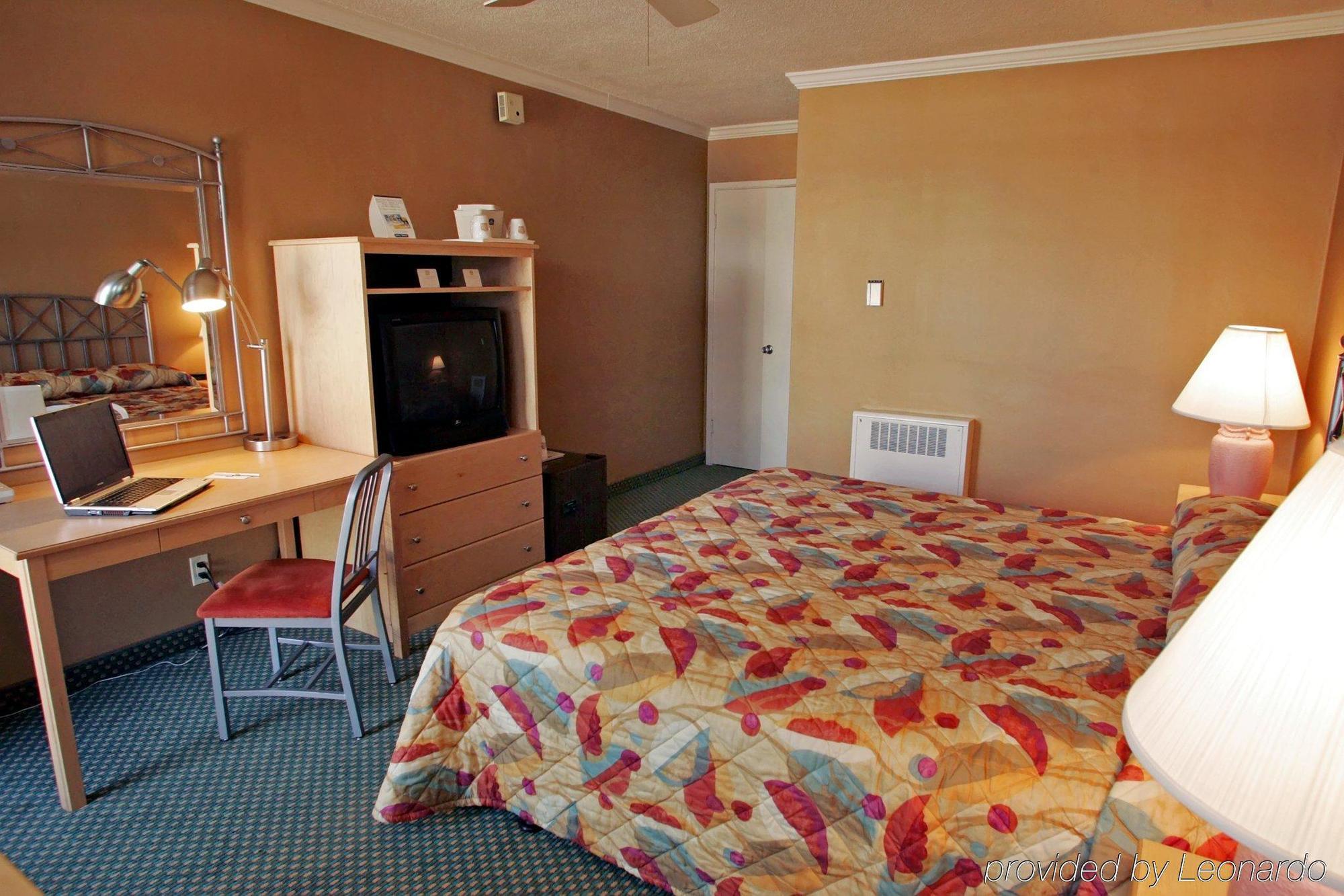 Civic Center Motor Inn San Francisco Room photo